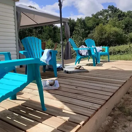 Restyled Bohemian Mobil La Vie En Rose דירה Montcléra