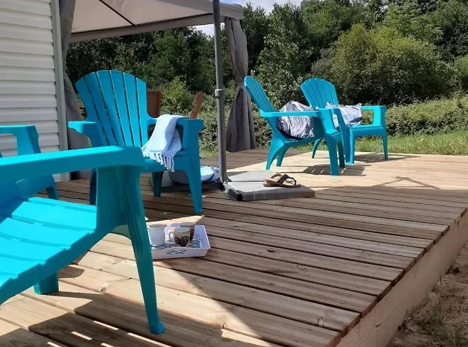 Restyled Bohemian Mobil La Vie En Rose Lejlighed Montcléra